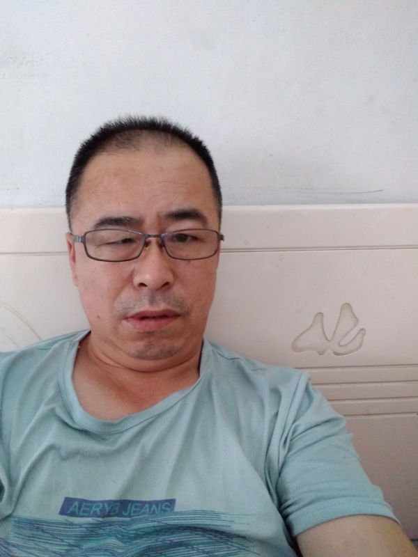 大叔的第一张照片--潍坊父母相亲团