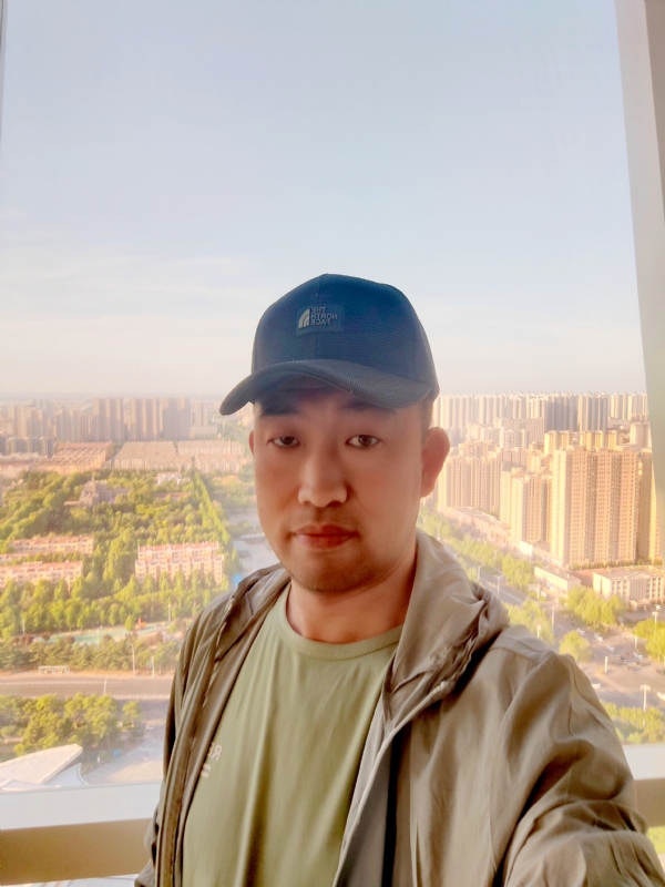勇攀高峰的第一张照片--潍坊父母相亲团